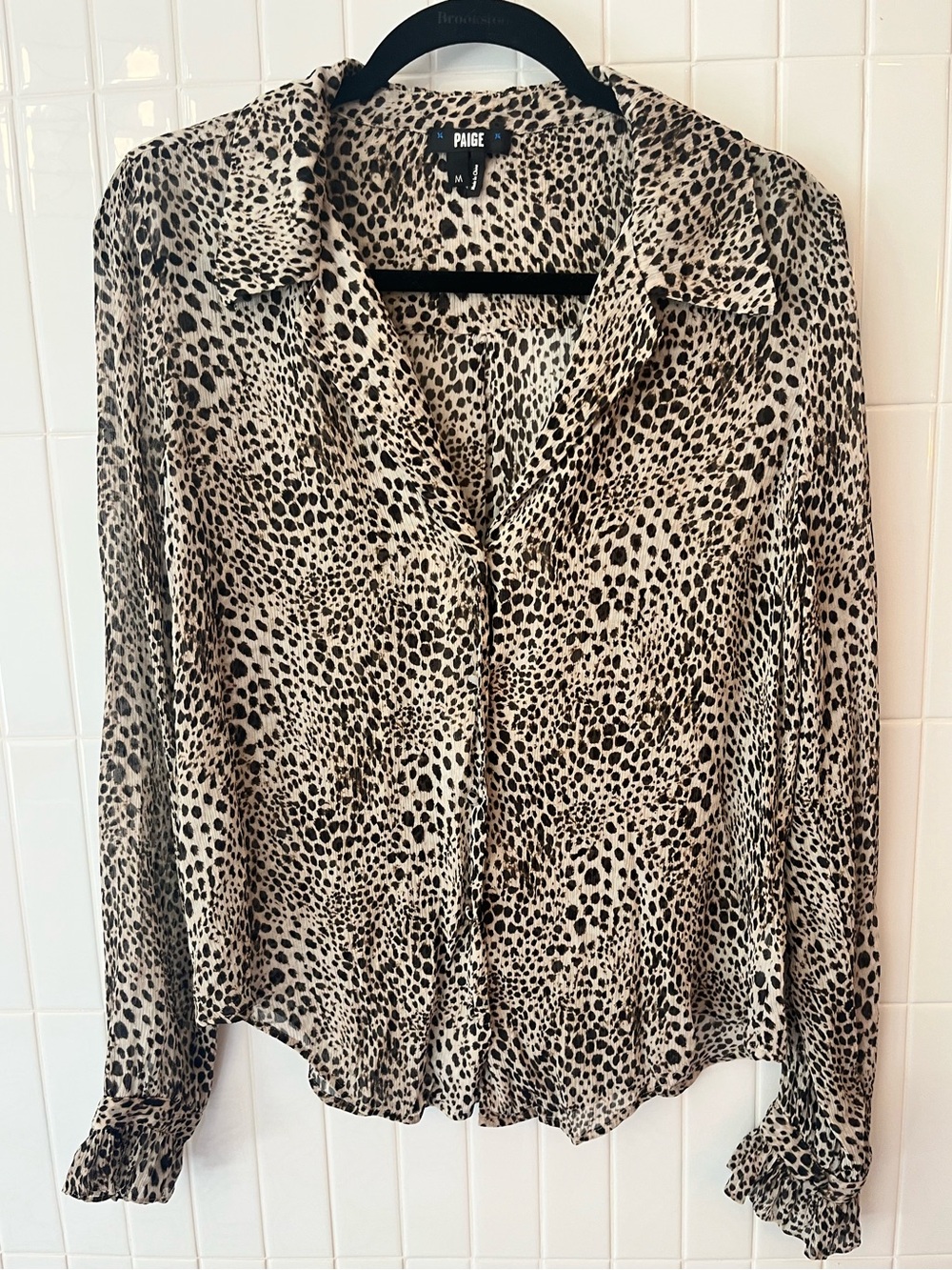 Paige 100% Silk Leopard Print Blouse Black White Collared Ruffle Cuff Sz M